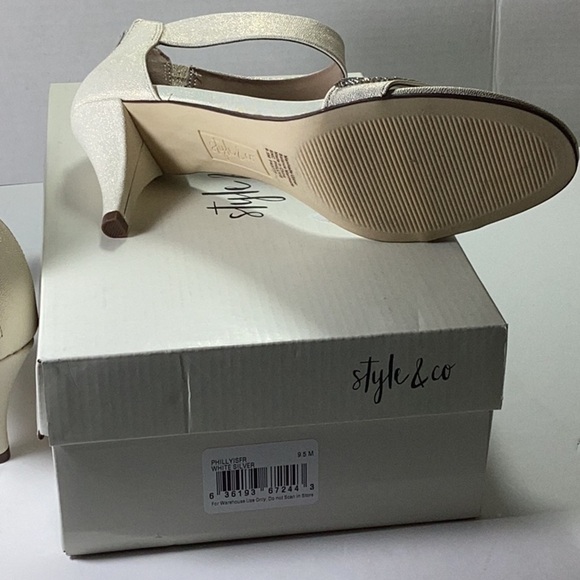 Phillys Two-Piece Evening Sandals - Picture 10 of 10